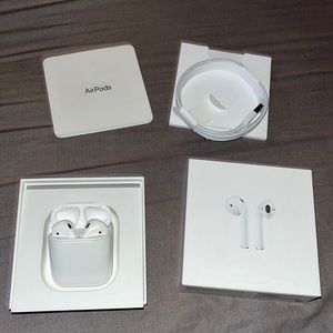 AirPods